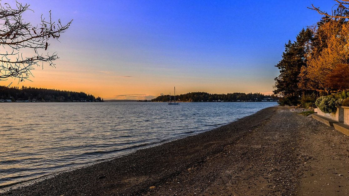 Pleasant Beach Sunset View